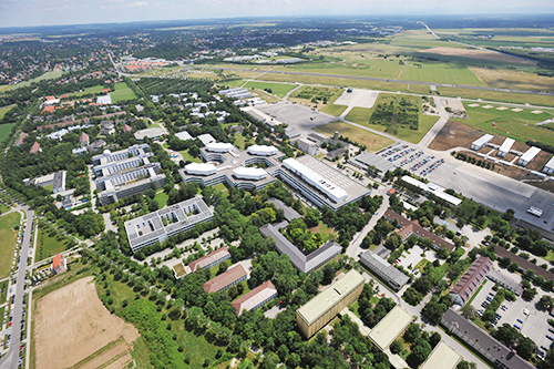 Luftbild vom Campus der Universität der Bundeswehr München